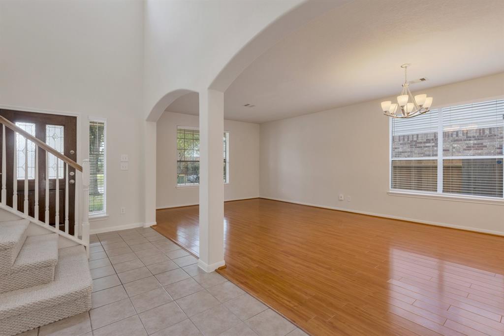 2712 Park Falls Drive, Pearland, Texas image 9