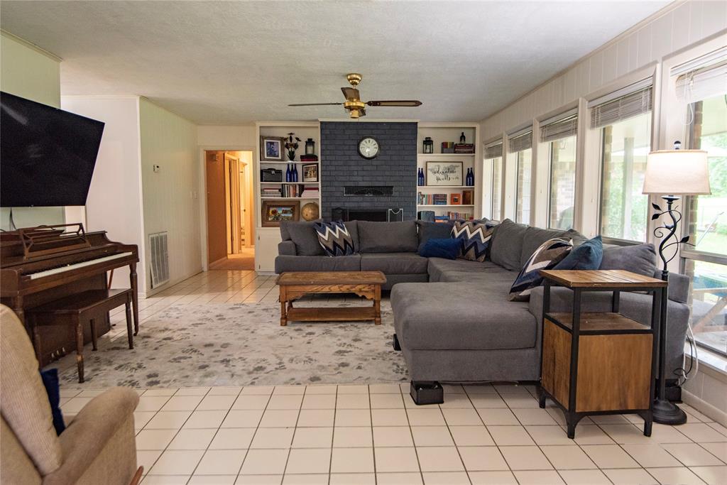 5150 Sandy Creek Lane, Brenham, Texas image 7