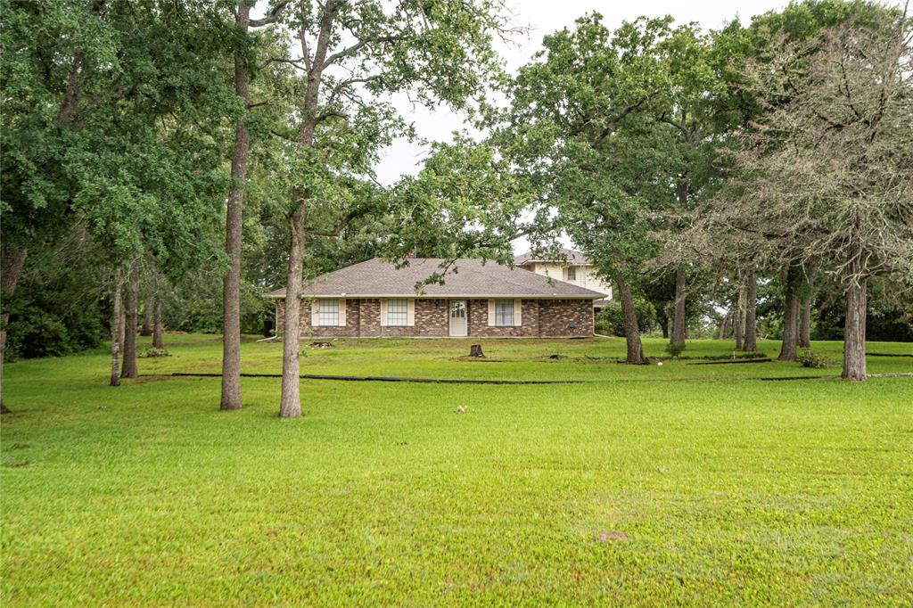 5150 Sandy Creek Lane, Brenham, Texas image 3