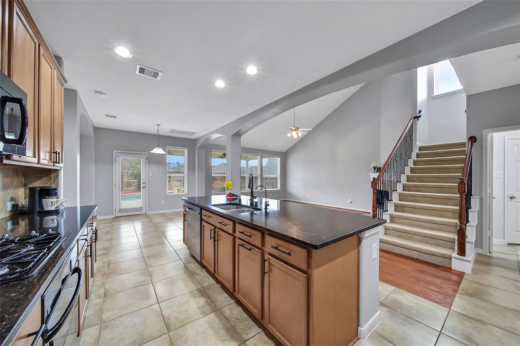 2521 Sandy Lodge Court, Kingwood, Texas image 19
