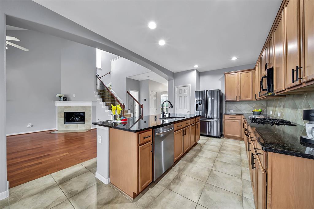 2521 Sandy Lodge Court, Kingwood, Texas image 21