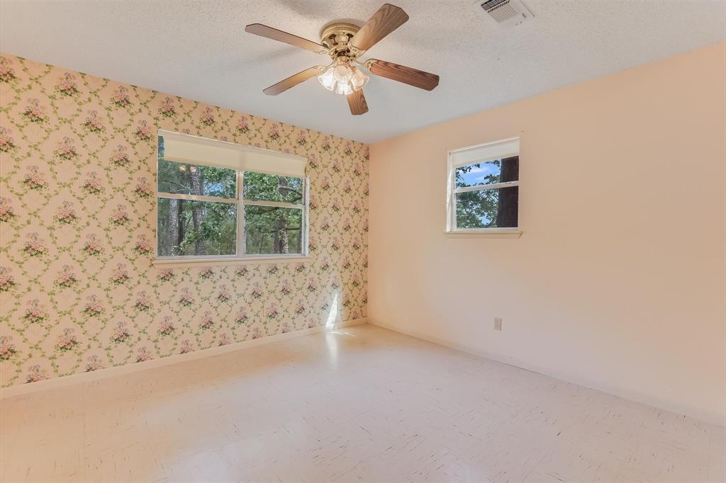 919 Stephan Lane, La Grange, Texas image 19