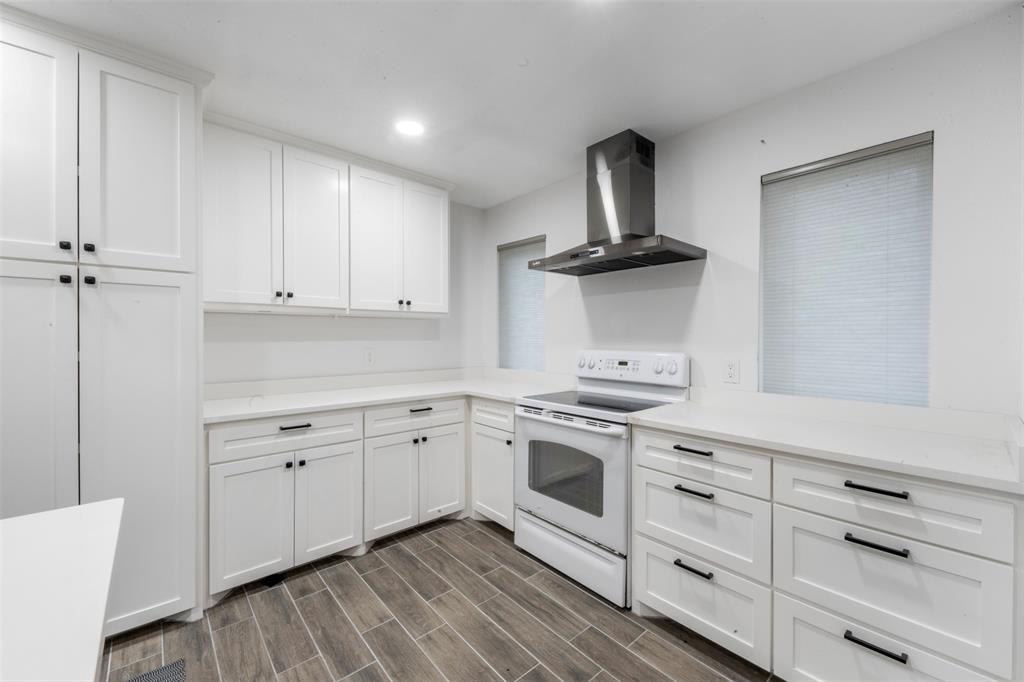 9501 Fondren Road 9