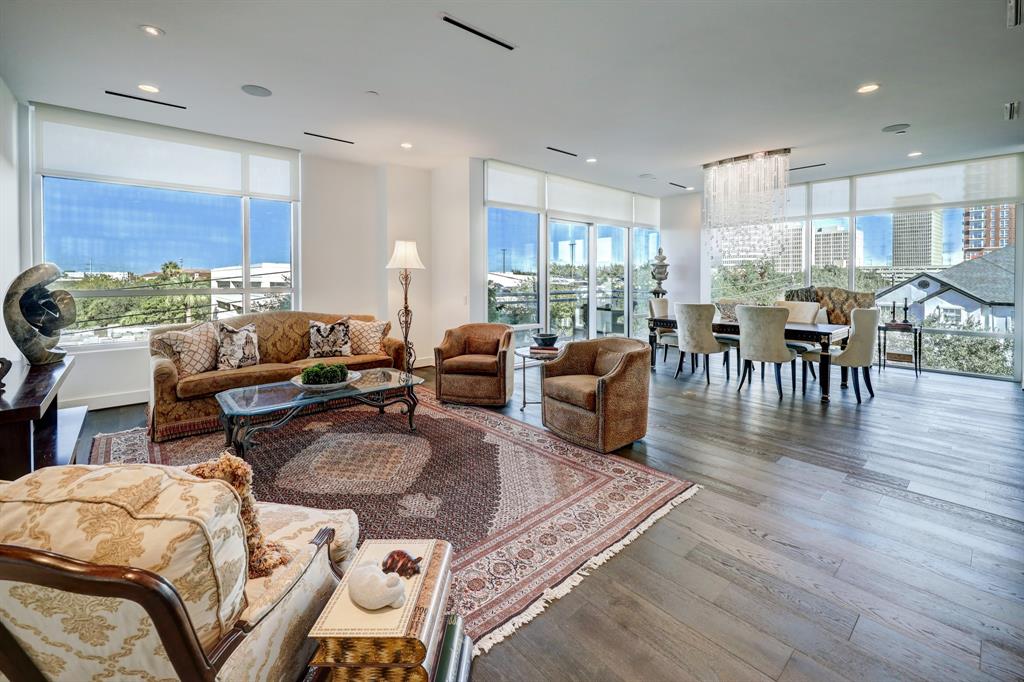 3331 Damico Street #401, Houston, Texas image 1