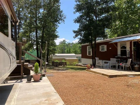 Manufactured Home in Trinity TX 177 Navaho Trail.jpg