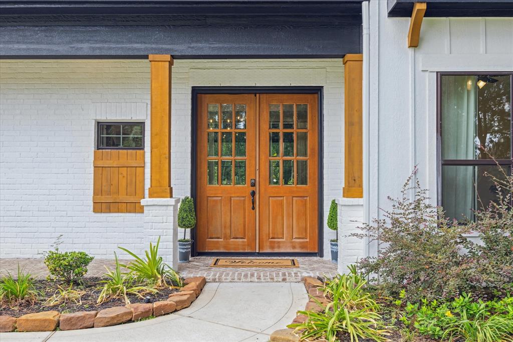 19414 Whispering Grove W