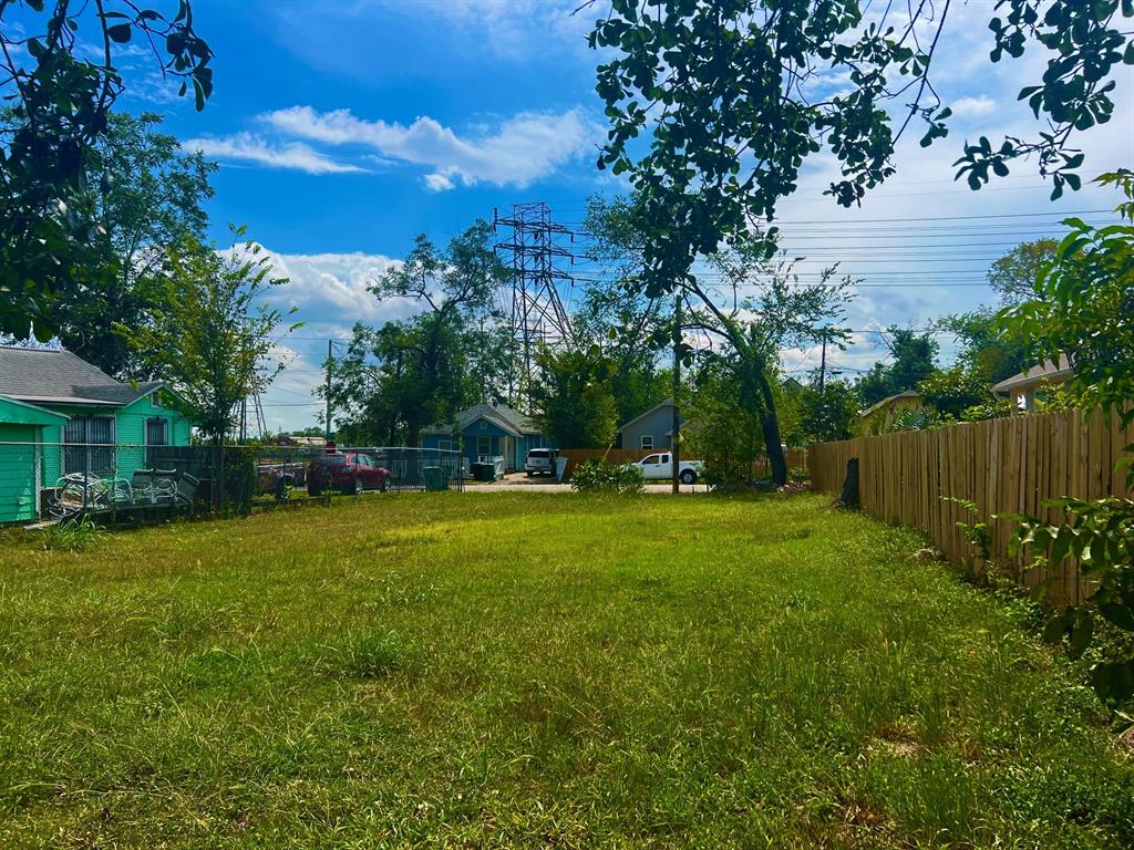 1811 Ryon Street, Houston, Texas image 3