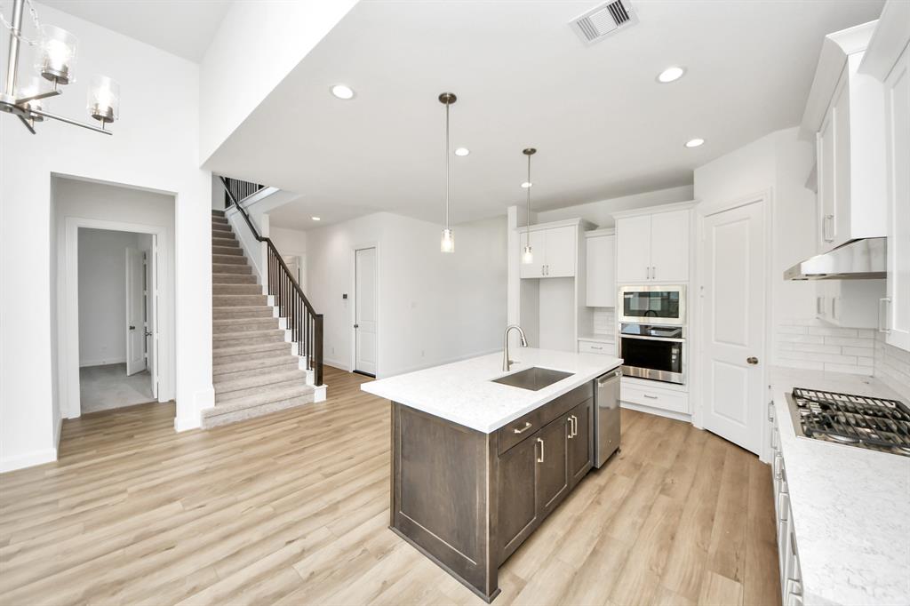 21127 Flowerhorn Drive