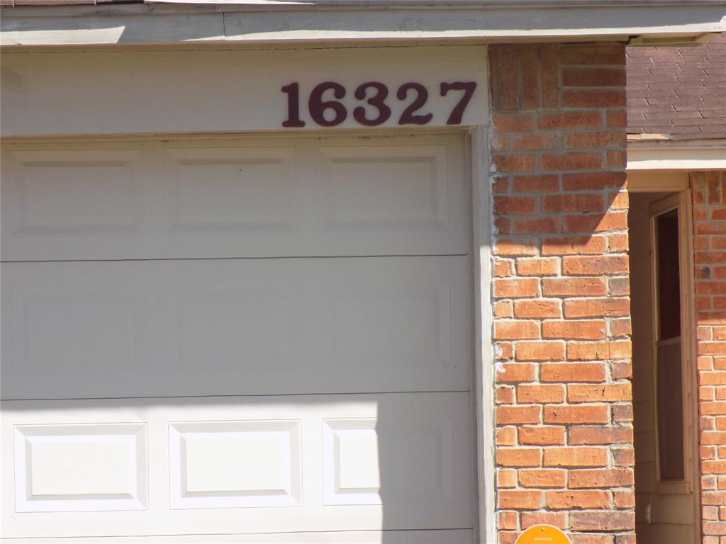 16327 Beretta Court, Houston, Texas image 3