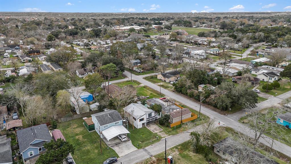 4208 Houx Street, Bacliff, Texas image 29