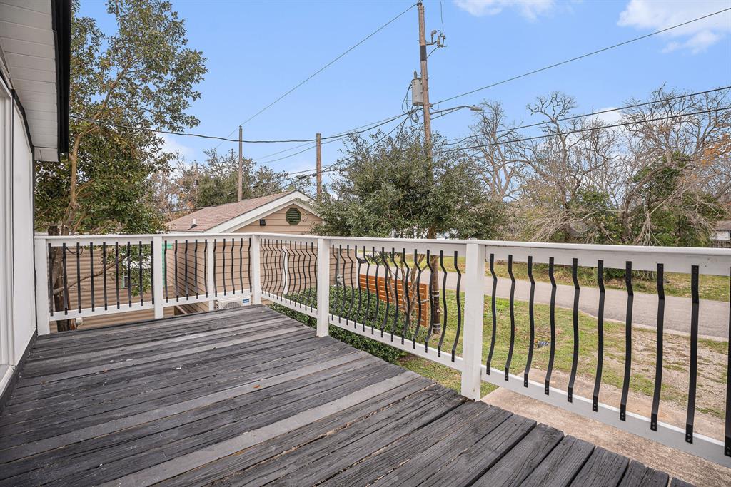 4208 Houx Street, Bacliff, Texas image 22