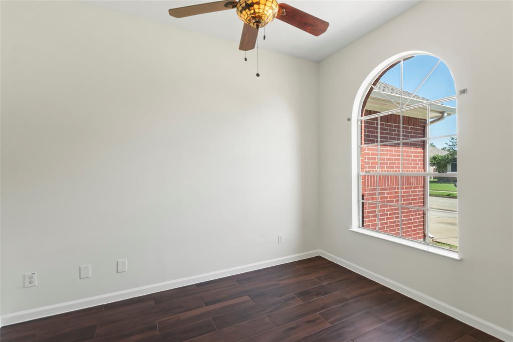 3019 Rolling Fog Drive, Friendswood, Texas image 4