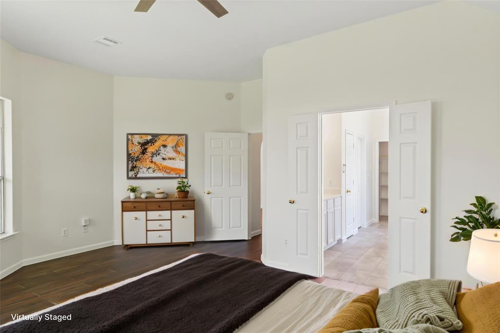 3019 Rolling Fog Drive, Friendswood, Texas image 18