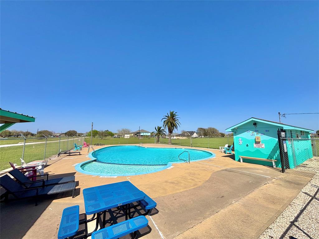 837 Swallow Drive, Palacios, Texas image 36