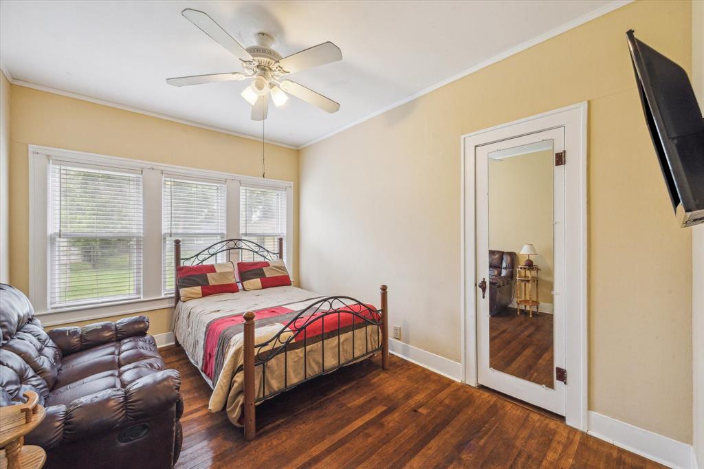 504 S Jackson Street, Alvin, Texas image 19