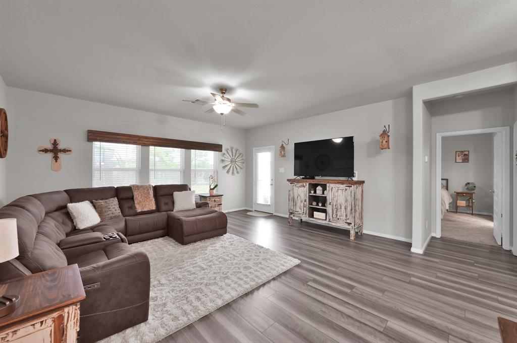 13010 Red Blossom Circle, Tomball, Texas image 21