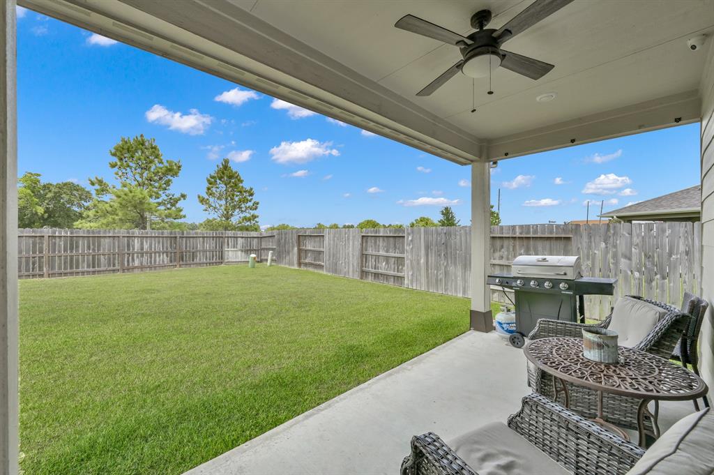 13010 Red Blossom Circle, Tomball, Texas image 33