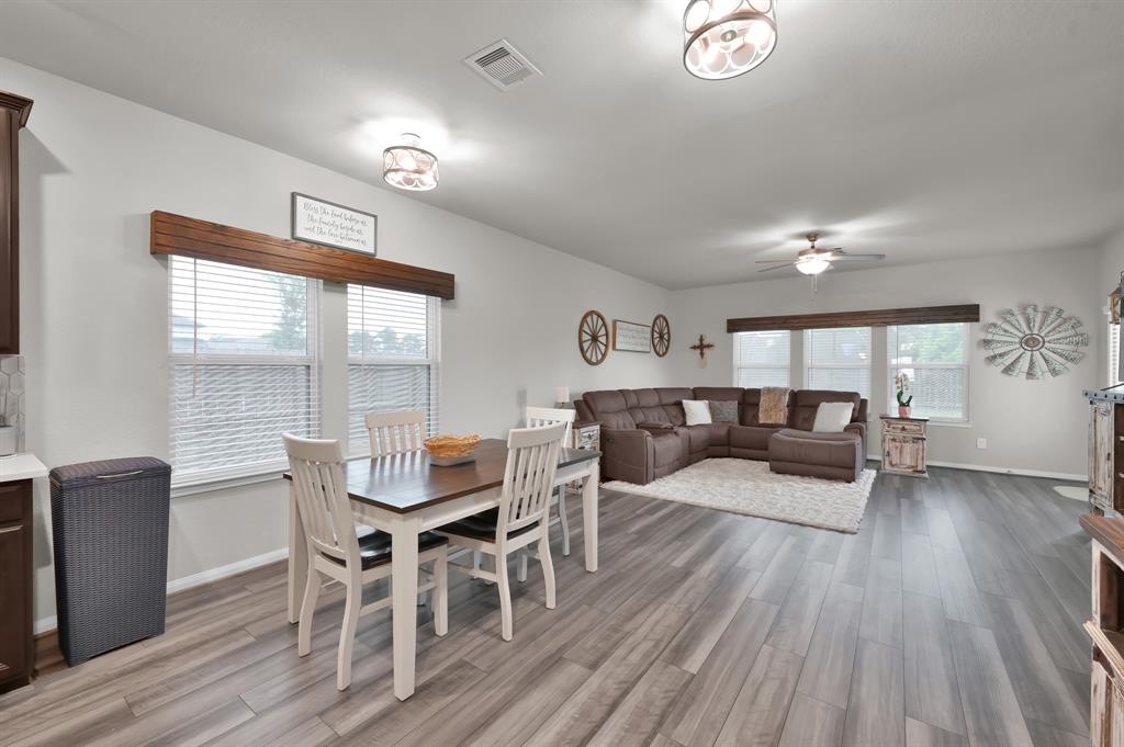 13010 Red Blossom Circle, Tomball, Texas image 19