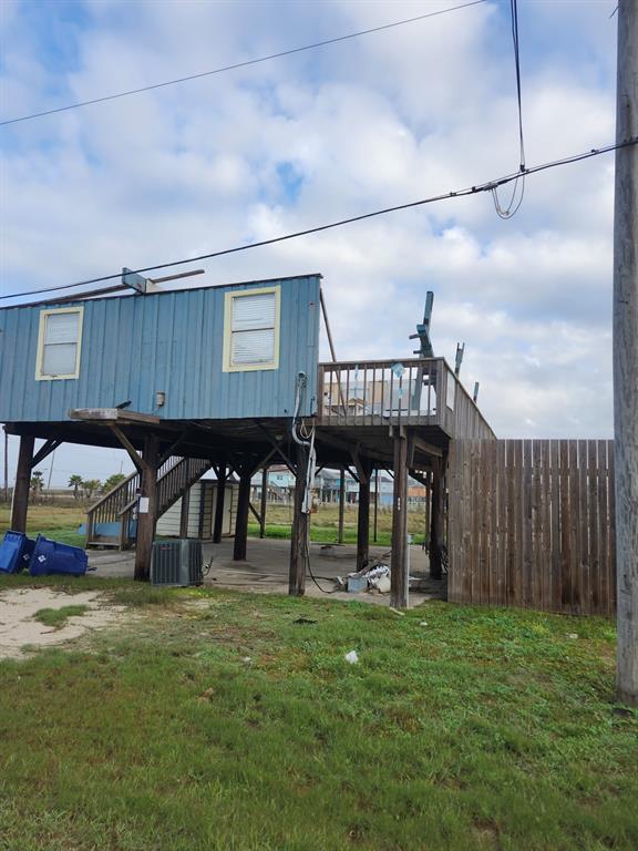 126 Yucca Avenue, Surfside Beach, Texas image 7