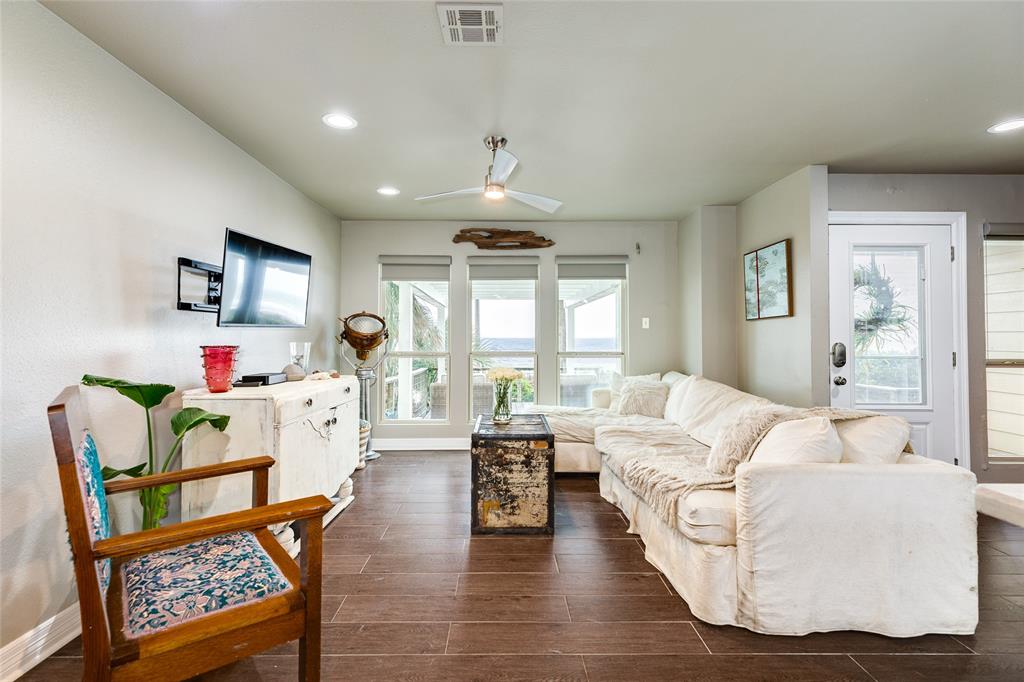8302 Seawall Boulevard #4, Galveston, Texas image 7