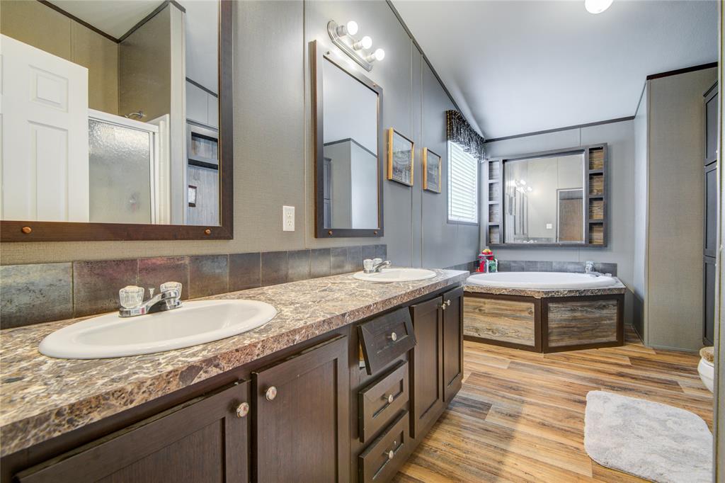 3979 County Road 651, Brazoria, Texas image 29