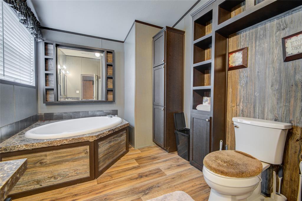 3979 County Road 651, Brazoria, Texas image 32