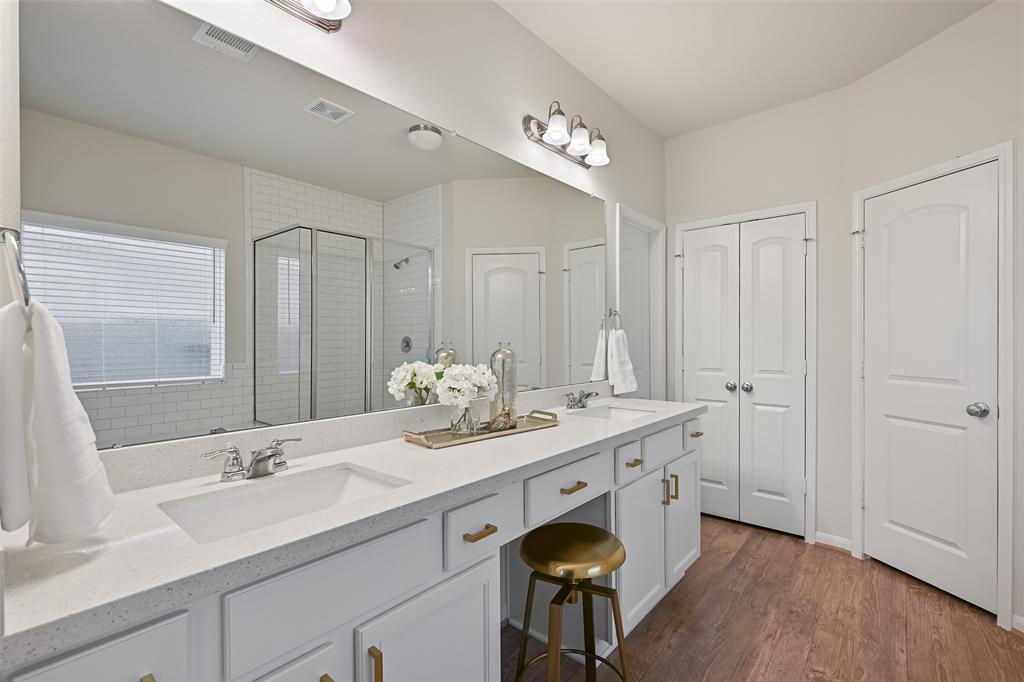 1838 Alyssa Way, Alvin, Texas image 14