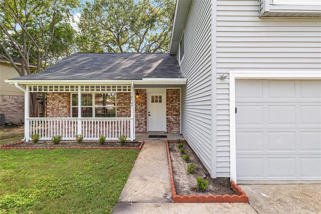10627 Thunderhead Court, Houston, Texas image 4