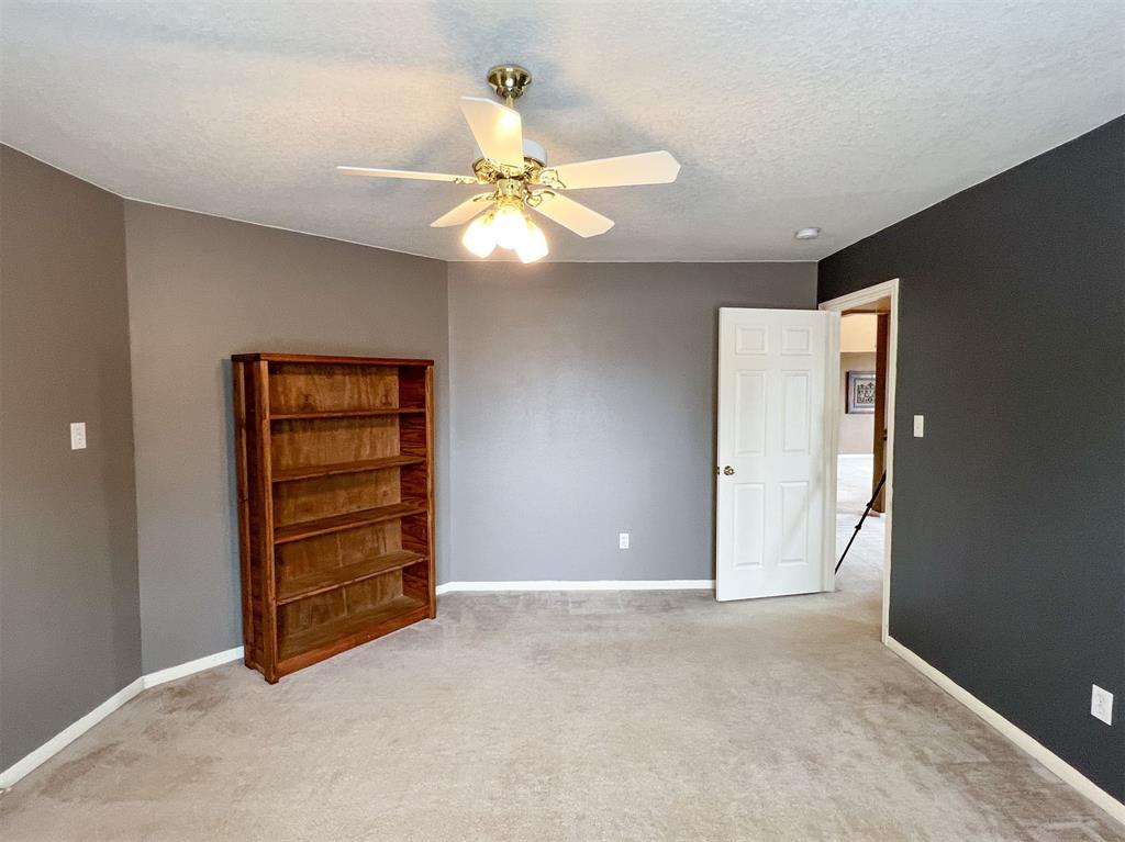 25103 Shalford Drive, Spring, Texas image 29
