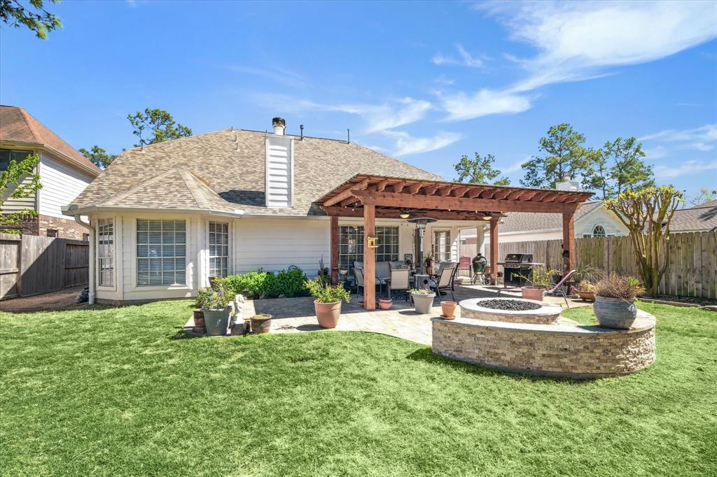 25103 Shalford Drive, Spring, Texas image 38