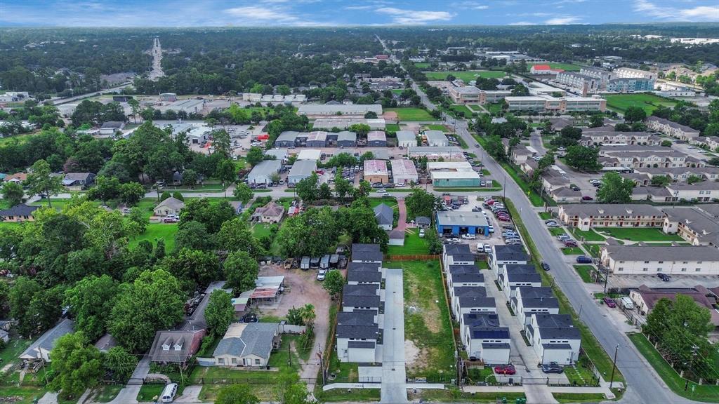 237 Julia St  A Street, Houston, Texas image 5