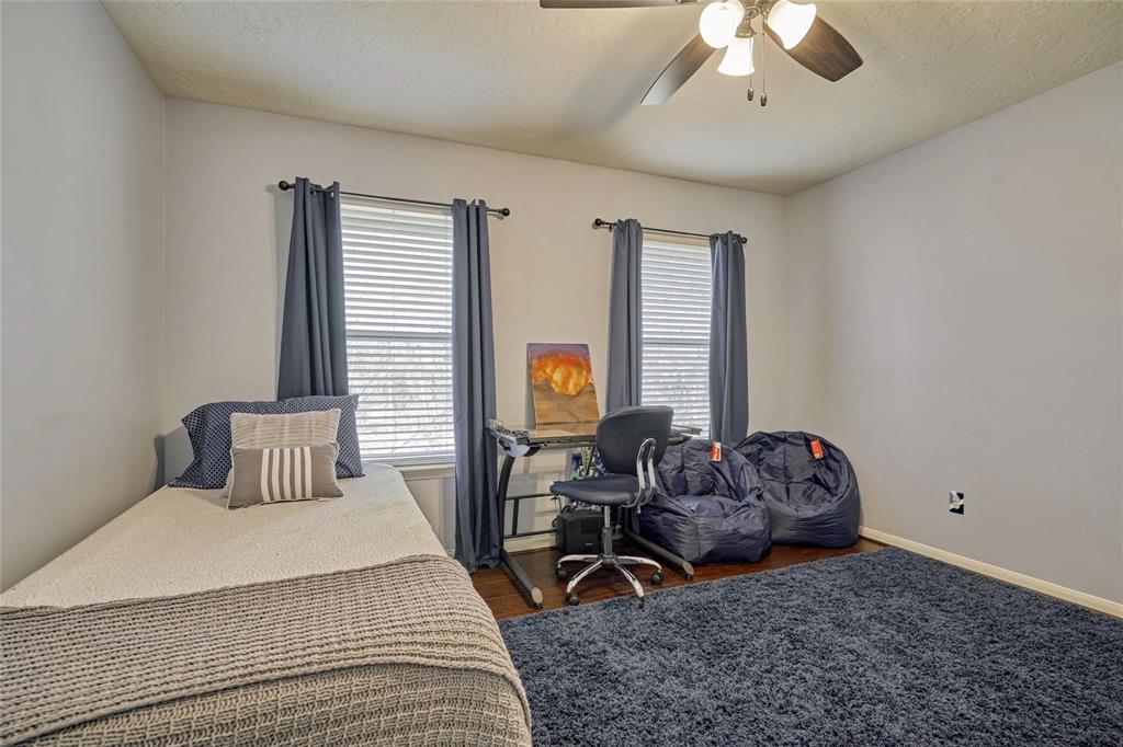 70 Harvest Wind Place, The Woodlands, Texas image 35