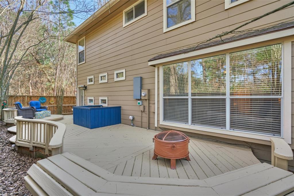 70 Harvest Wind Place, The Woodlands, Texas image 41