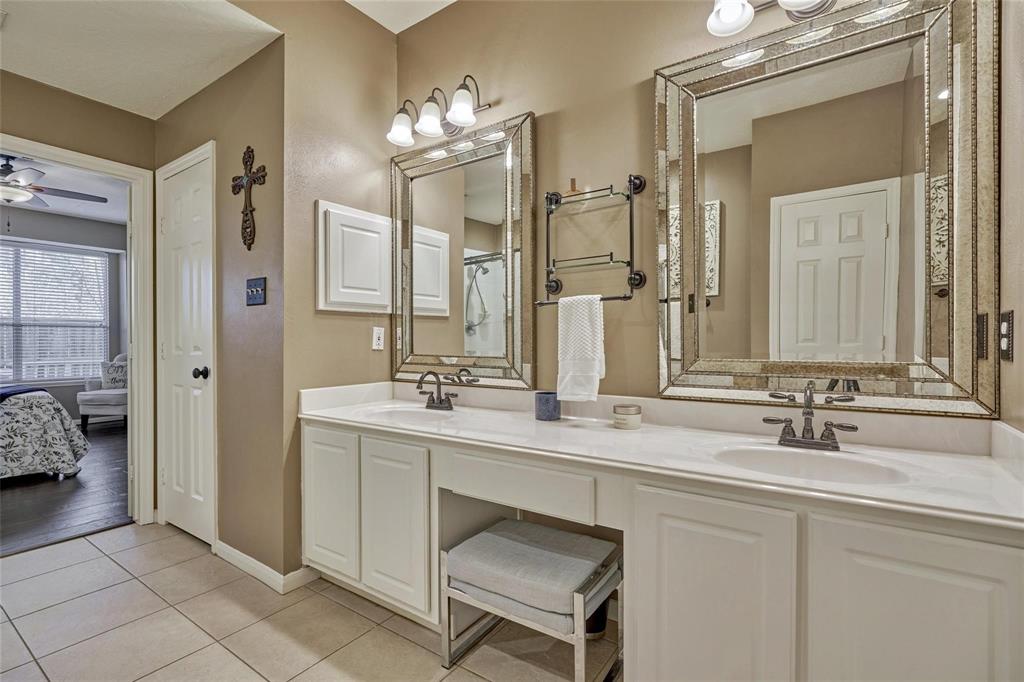 70 Harvest Wind Place, The Woodlands, Texas image 30