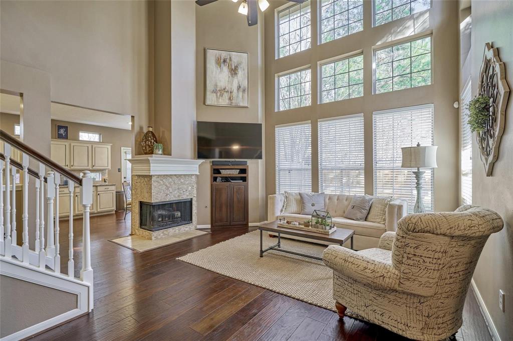 70 Harvest Wind Place, The Woodlands, Texas image 1