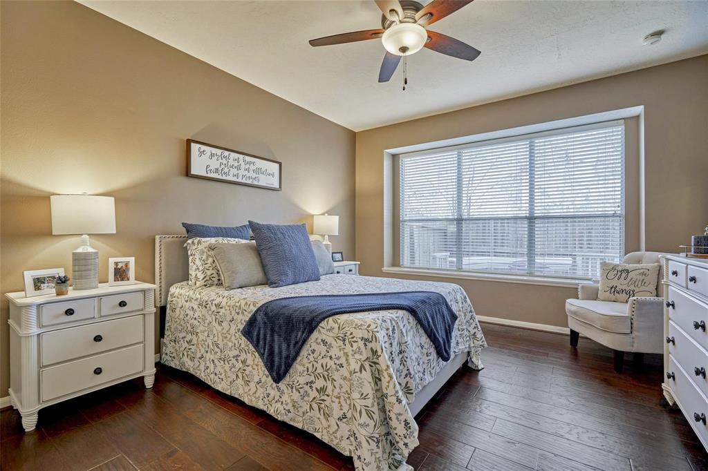 70 Harvest Wind Place, The Woodlands, Texas image 26