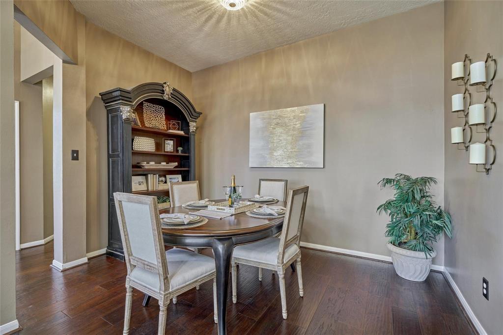 70 Harvest Wind Place, The Woodlands, Texas image 10