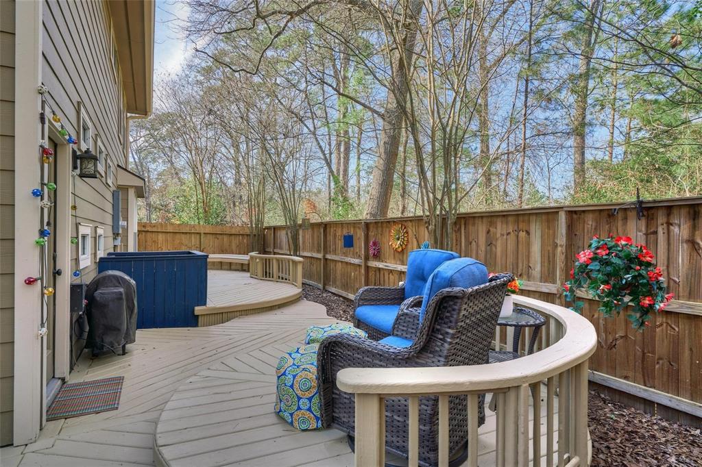 70 Harvest Wind Place, The Woodlands, Texas image 39