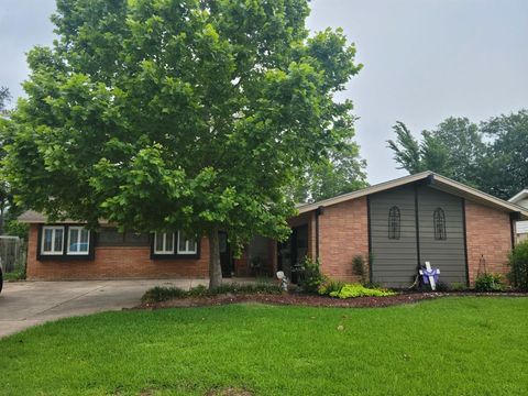 A home in Lake Jackson