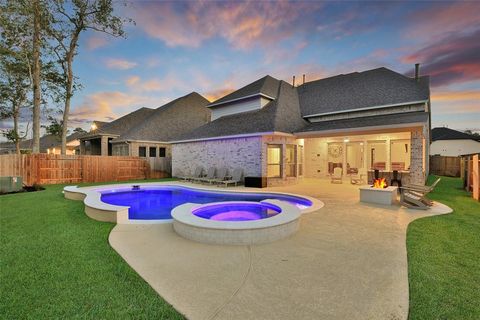 Single Family Residence in Humble TX 11946 Walden Pines Road.jpg