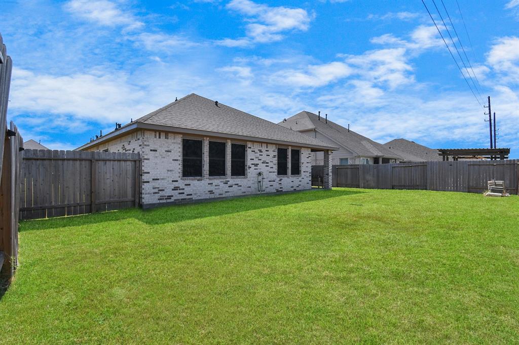 14015 S River Drive, Baytown, Texas image 33