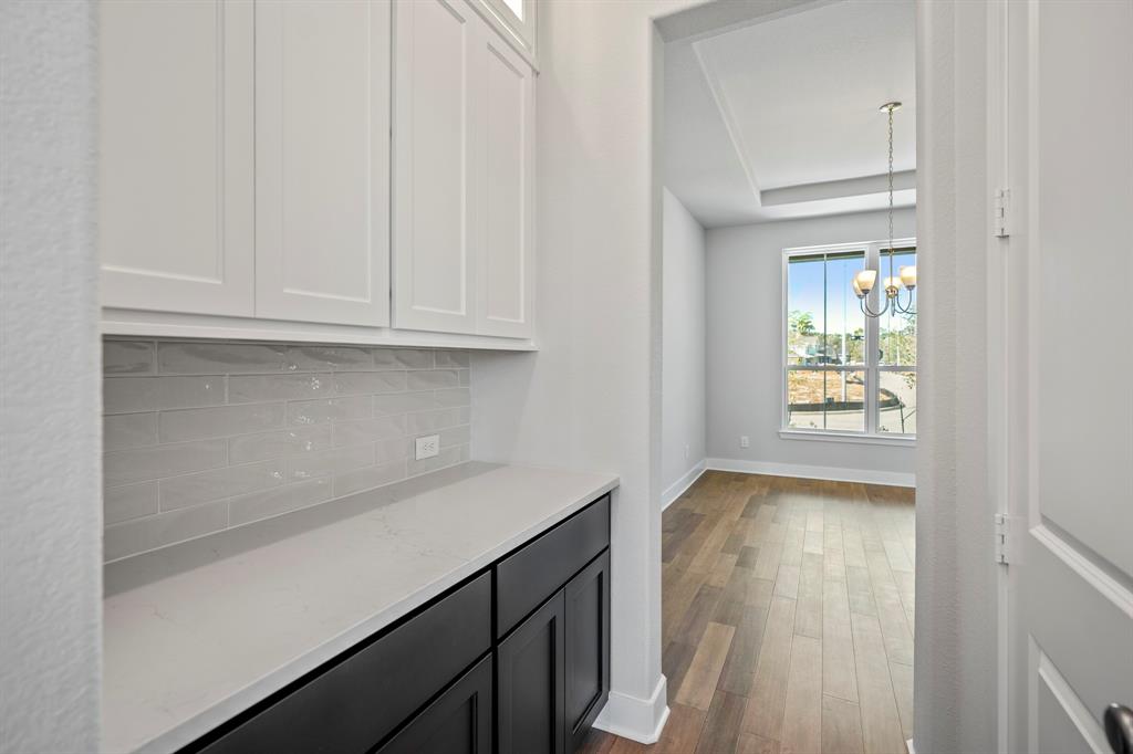 property-search 4 411 Venado View Court