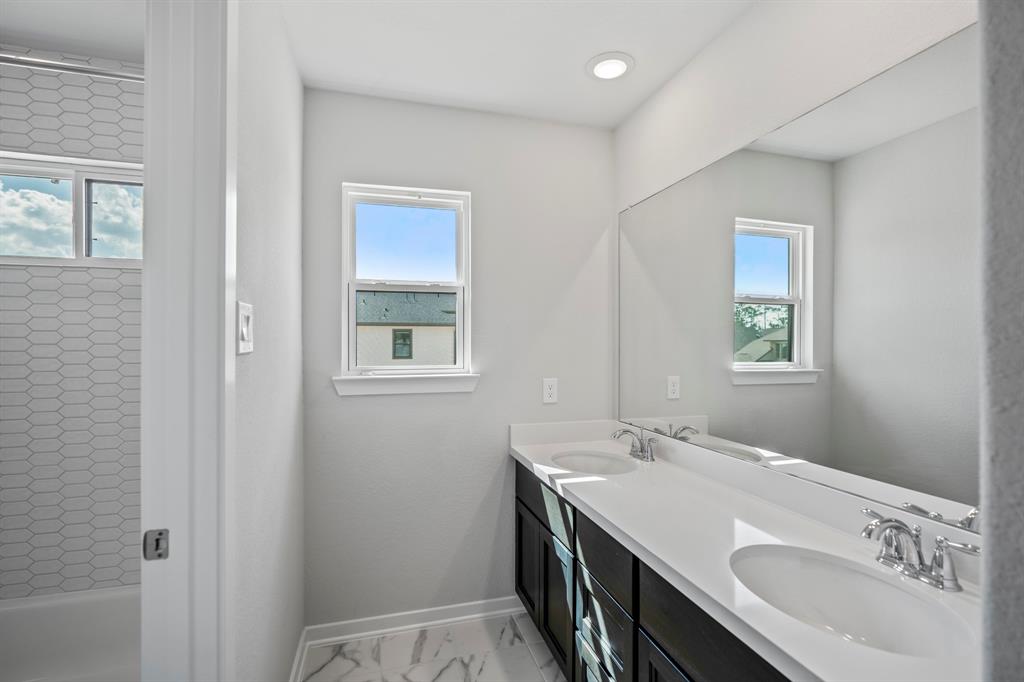 411 Venado View Court, Conroe, Texas image 35