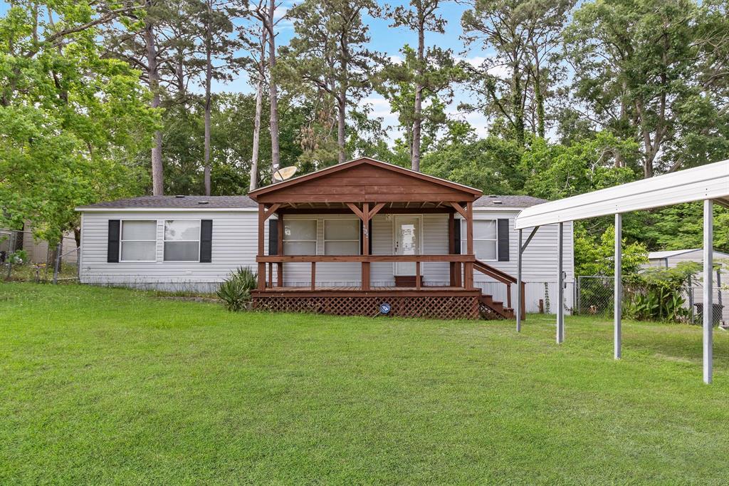121 E Oak Shadows, Onalaska, Texas image 1