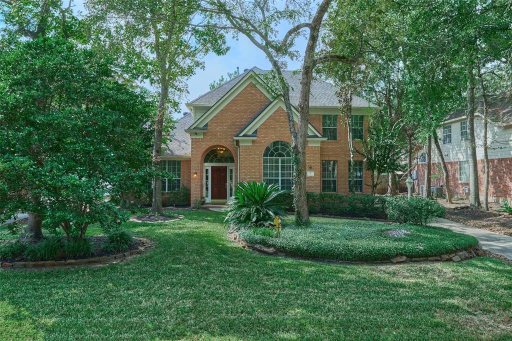 26 E Sterling Pond Circle, The Woodlands, Texas image 1