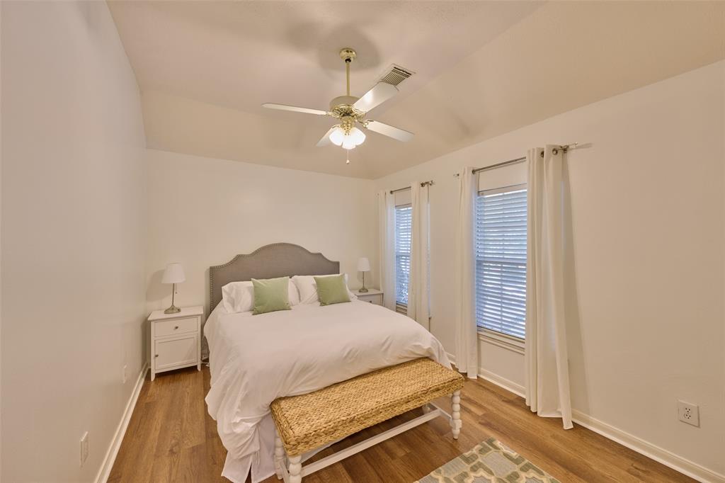 26 E Sterling Pond Circle, The Woodlands, Texas image 38