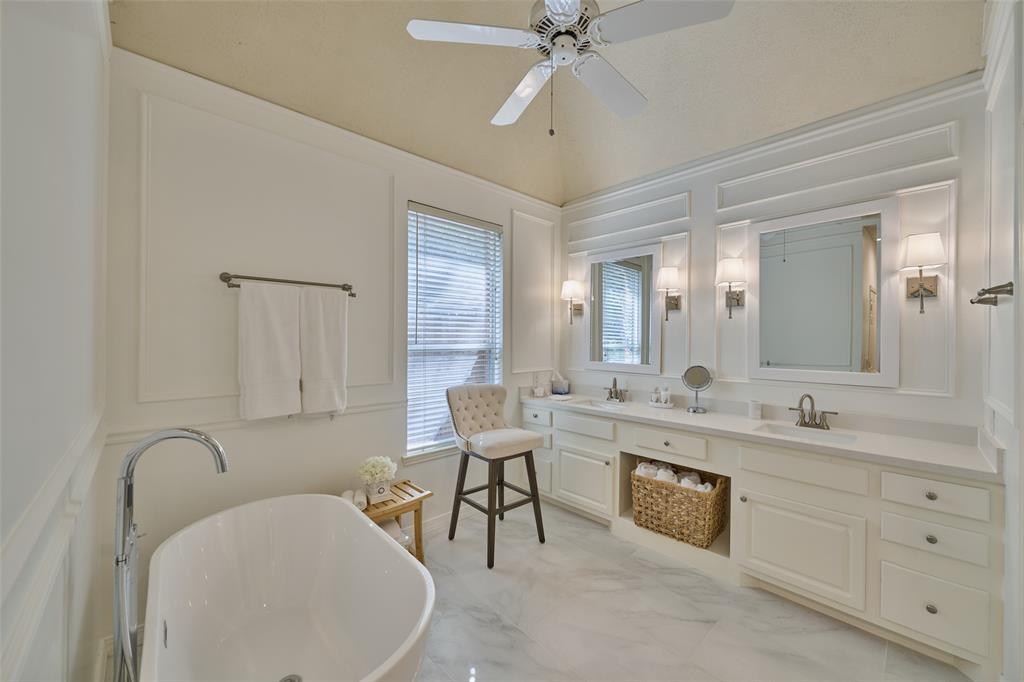 26 E Sterling Pond Circle, The Woodlands, Texas image 29