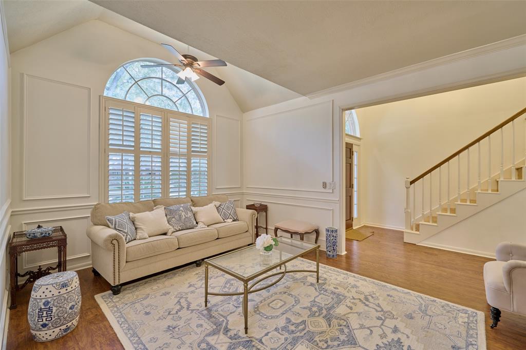 26 E Sterling Pond Circle, The Woodlands, Texas image 8