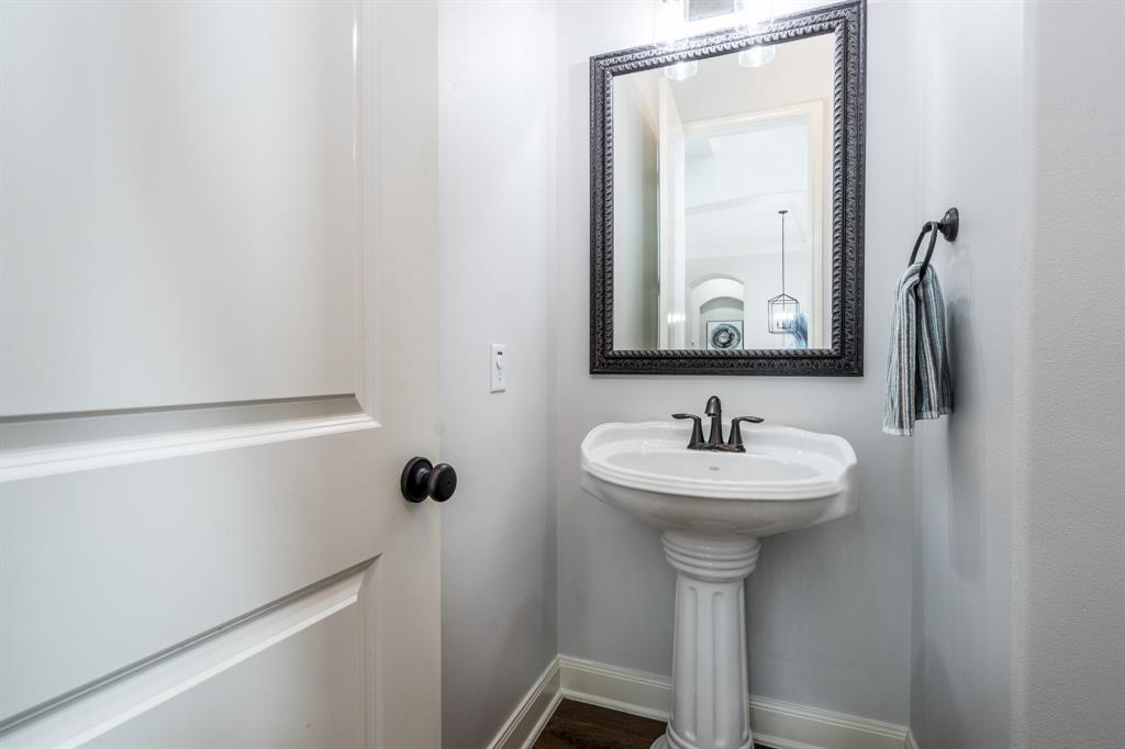 13610 Oak Lake Bend, Cypress, Texas image 32