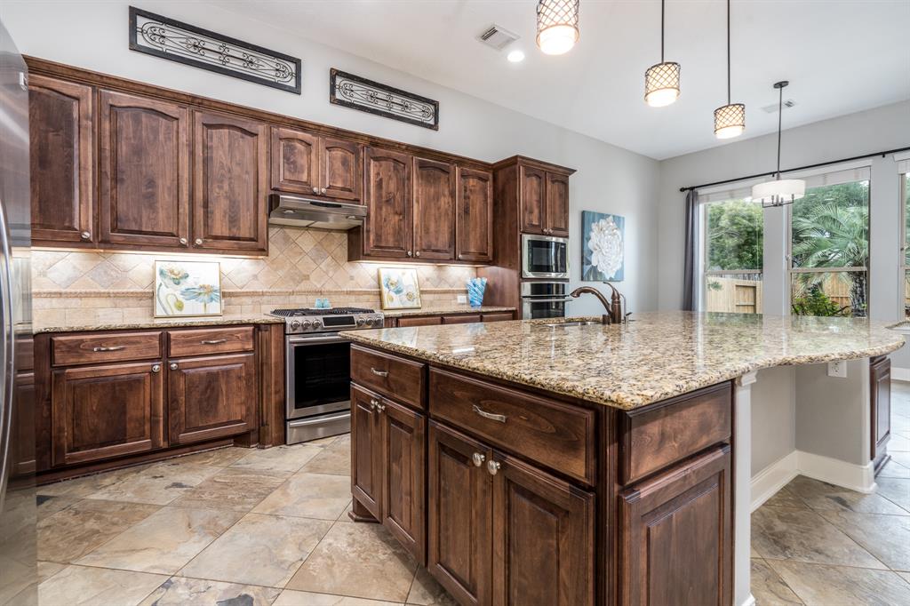13610 Oak Lake Bend, Cypress, Texas image 8